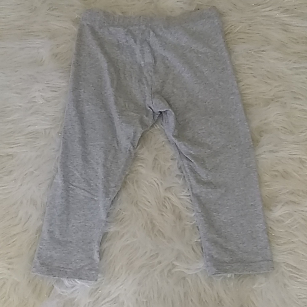 Grey leggings